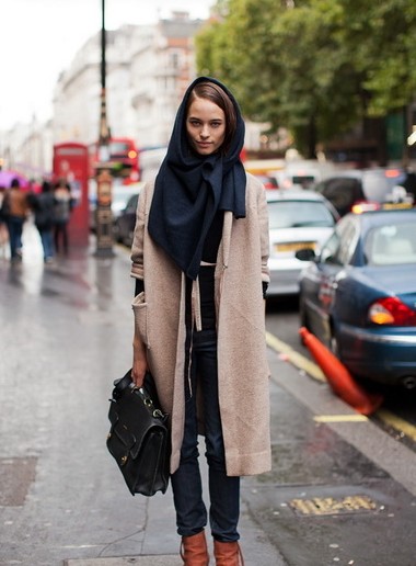 围巾巧搭新花样 街拍达人就是你