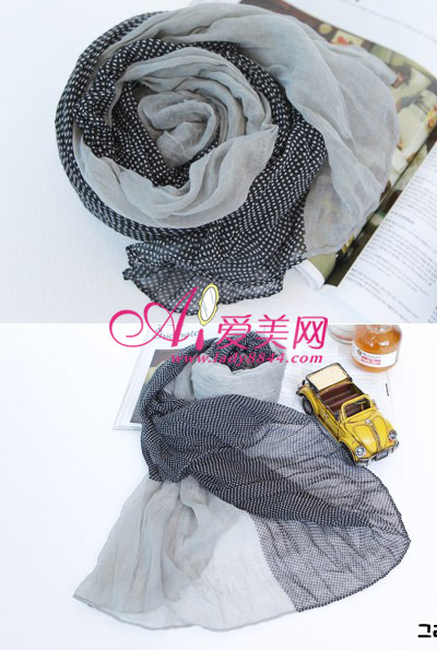  时尚起义：春装搭配加条围巾更唯美 