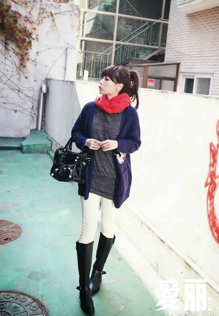 点击图片进入下一页 简单漂亮针织围巾