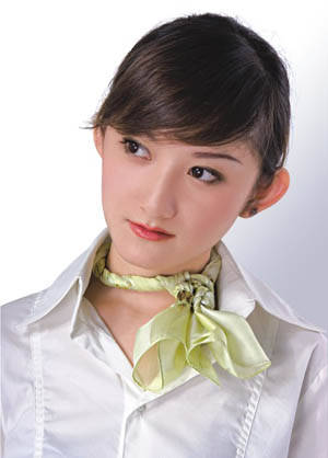 春天来啦，丝巾的漂亮打法,最新服装图片-围益美商城