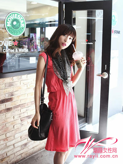 夏季清爽搭！美丽女孩降临,最新服装图片-围益美商城