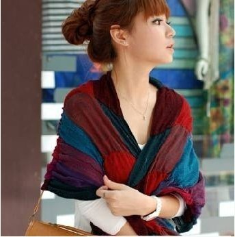 使女人风情万种：丝巾、围巾、披肩(组图),最新服装图片-围益美商城