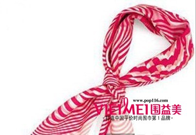 怎样职业系丝巾 职场丝巾新配法,最新服装图片-围益美商城