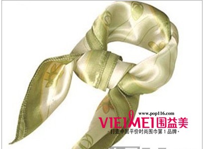 与服装完美搭配的新丝巾围法 绽放新光彩,最新服装图片-围益美商城