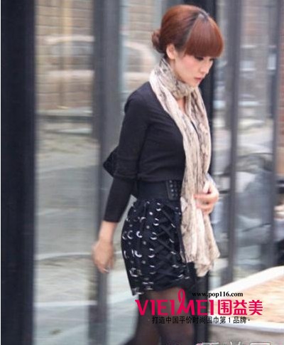 围益美丝巾围脖打造清纯之美,最新服装图片-围益美商城