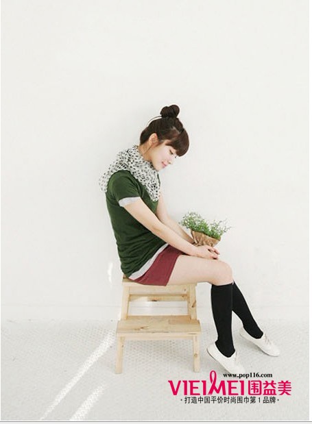 任何女性都应该拥有一条属于自己的丝巾,最新服装图片-围益美商城