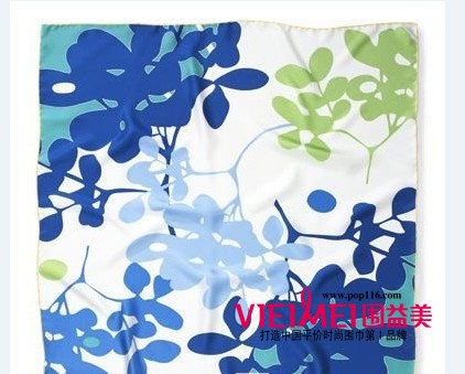 方型小丝巾色彩缤纷，提升你的独特气质。,最新服装图片-围益美商城