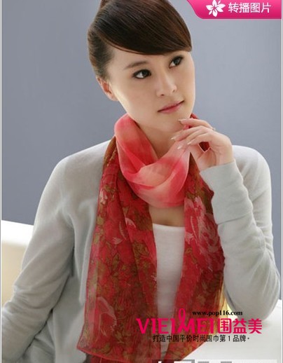 真丝围巾显华贵,时尚又靓丽,最新服装图片-围益美商城