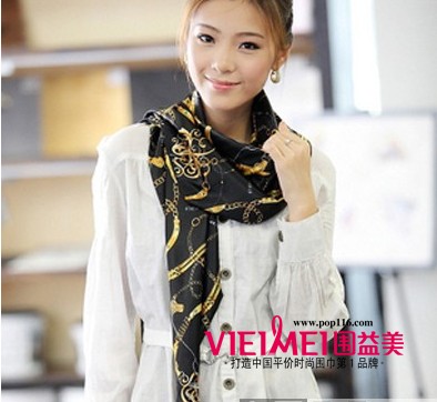 淑女们必不可少的经典饰品--丝巾,最新服装图片-围益美商城