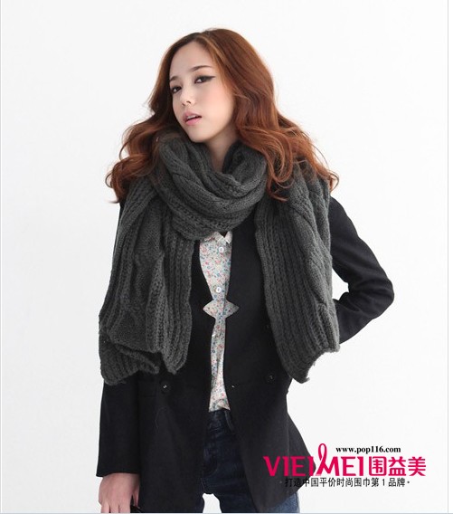 丝巾--脱离“女孩”称谓，并以“女人味”沾沾自喜,最新服装图片-围益美商城