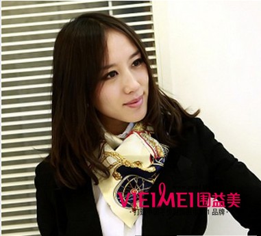 丝巾具有最后、决定性的作用,最新服装图片-围益美商城