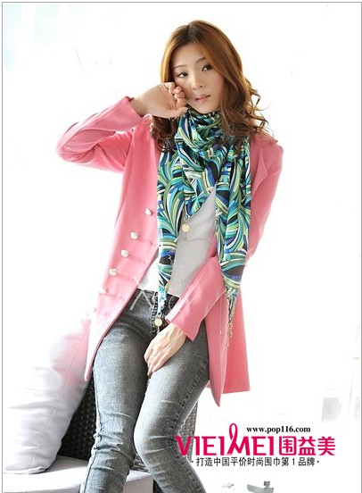 丝巾若隐若现，是怎样的美不胜收?,最新服装图片-围益美商城