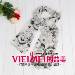 美妙丝巾点缀夏日 时髦造型不可缺,最新服装图片-围益美商城