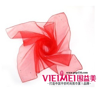 强势时尚 很酷的很修型的围巾搭配,最新服装图片-围益美商城