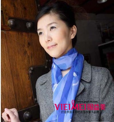 丝巾让你柔软艳丽优雅娇俏风情毕现,最新服装图片-围益美商城