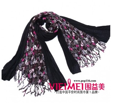 别致和灵巧的设计让丝巾展现春天的气息,最新服装图片-围益美商城