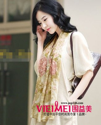 4种丝巾系法 教你变身甜美小女人   ~,最新服装图片-围益美商城