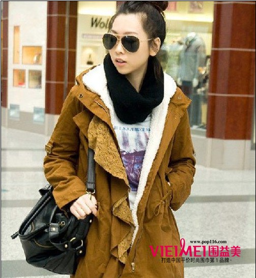 甜美女生围巾配搭 甜美风格女生怎么能错过?,最新服装图片-围益美商城